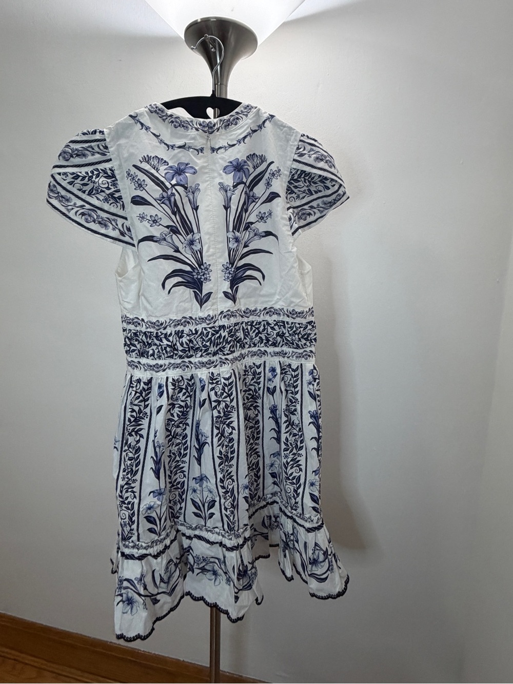 BNWT Farm Rio Off-White Flowers Arch Ruffled Mini Dress - Picture 3 of 10